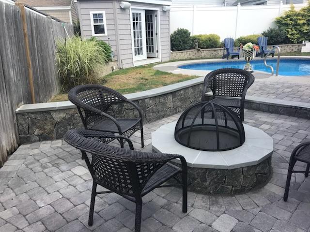 Patio 49