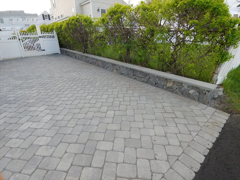 Driveway 31