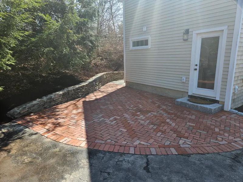 Masonry 33