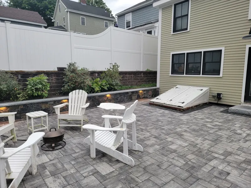 Patio 105