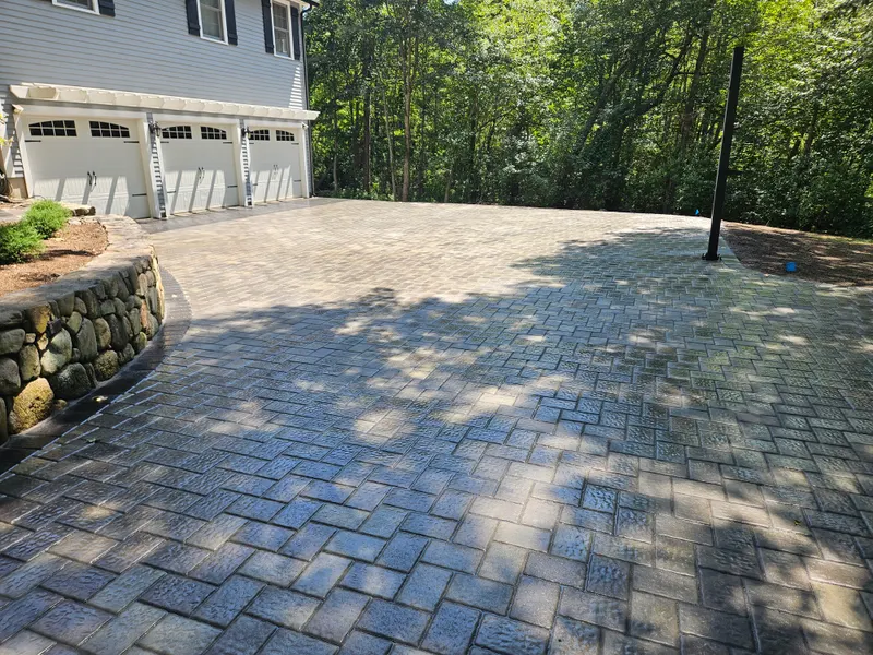 Patio 122