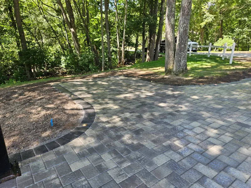 Patio 124