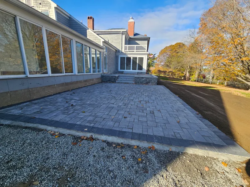 Patio 129