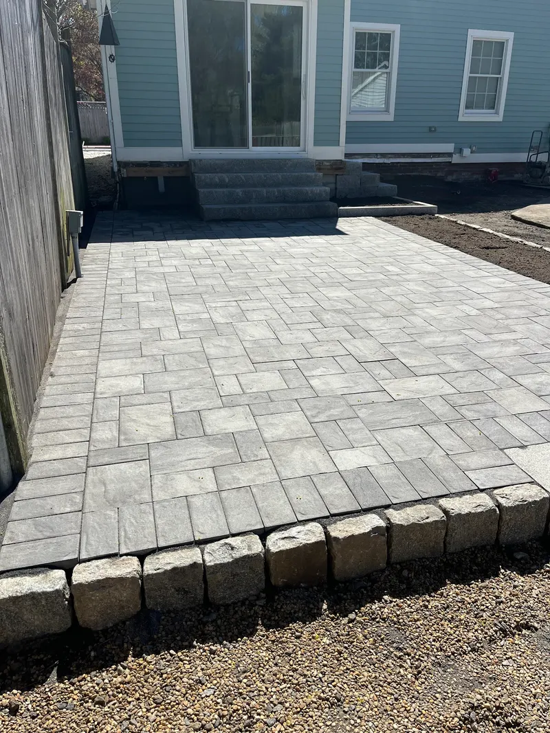 Patio 35