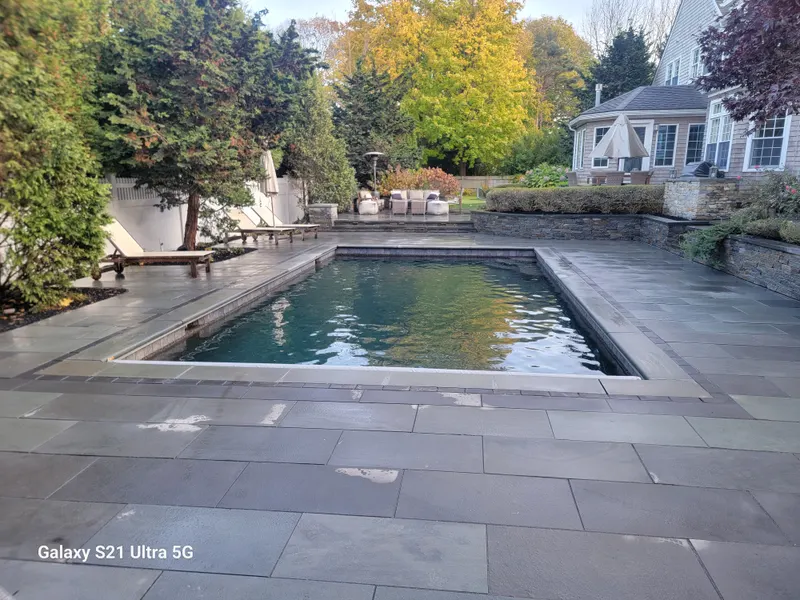 Patio 60