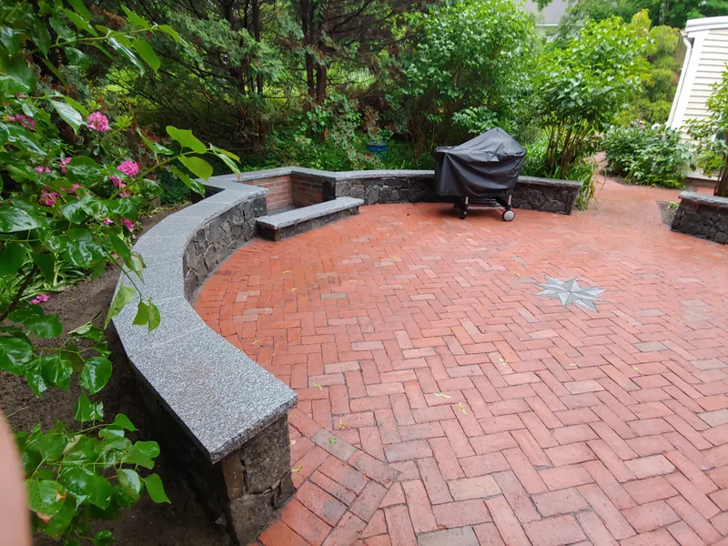 Patio 66