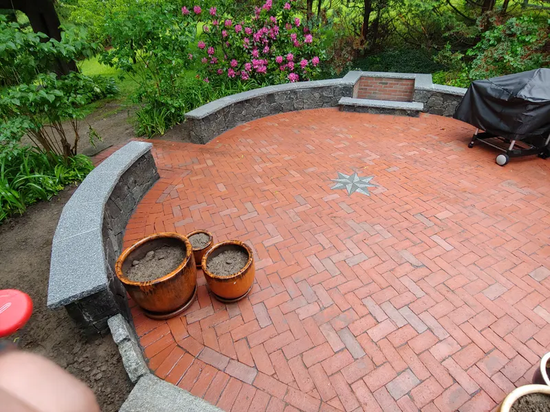 Patio 69