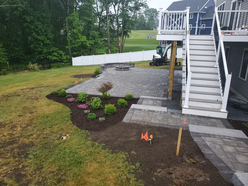 Patio 73