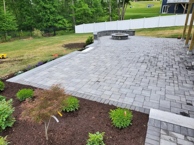 Patio 76